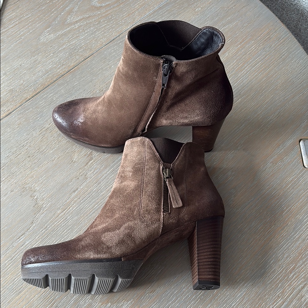 Paul Green Brown Suede Ankle Boots, Size 6.5